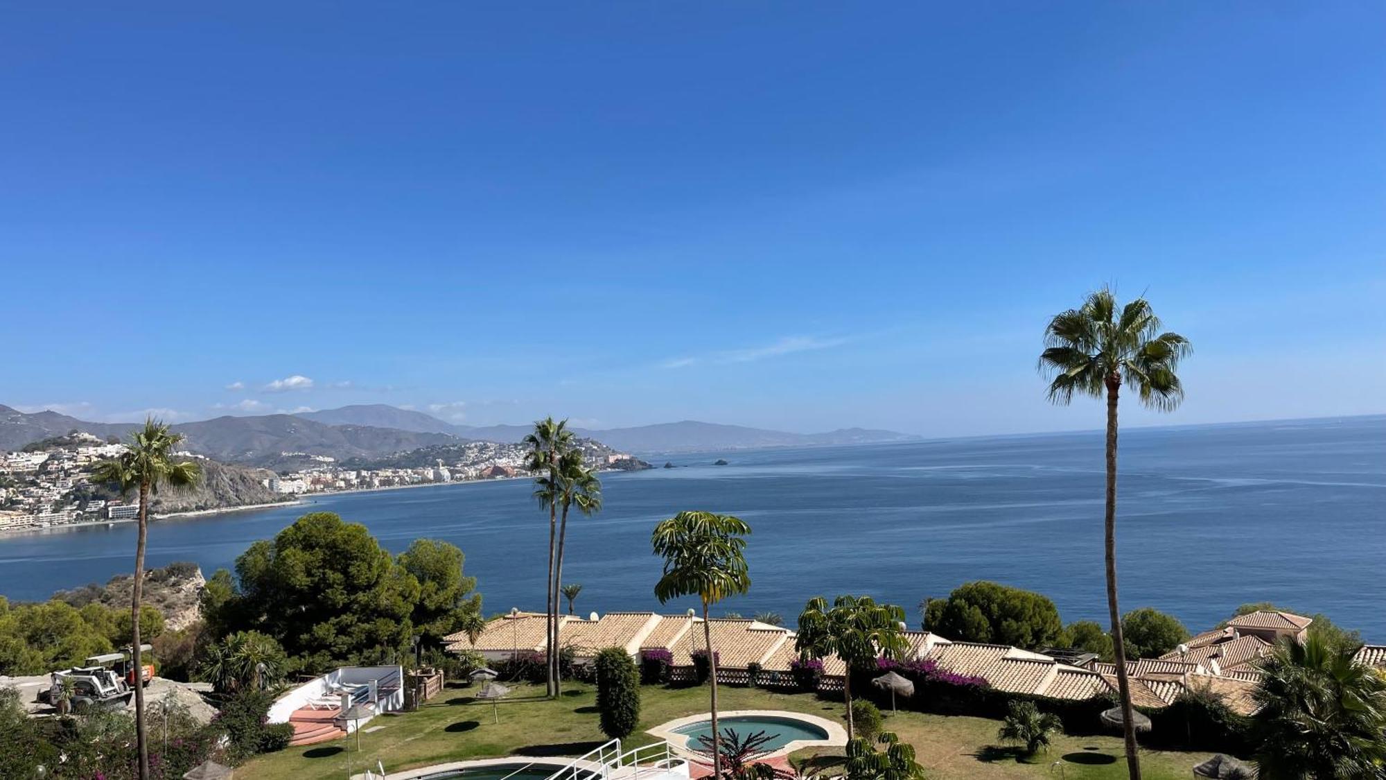 Luxury Penthouse: The Beacon At Punta De La Mona Apartment Almunecar Exterior photo
